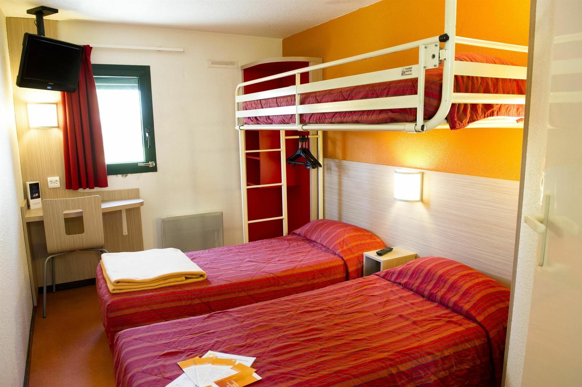 Premiere Classe Orleans Ouest - La Chapelle St Mesmin Екстер'єр фото