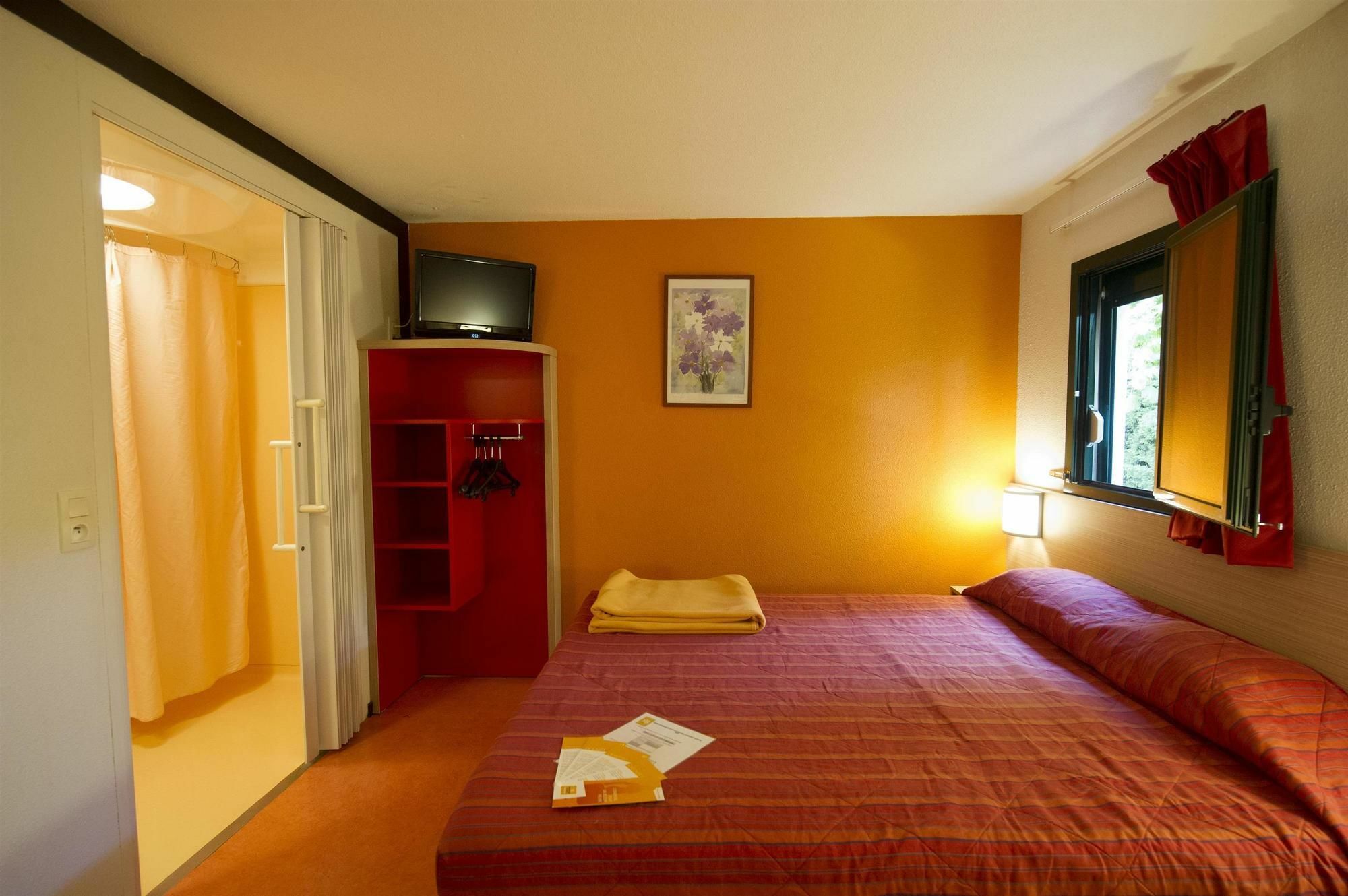Premiere Classe Orleans Ouest - La Chapelle St Mesmin Екстер'єр фото