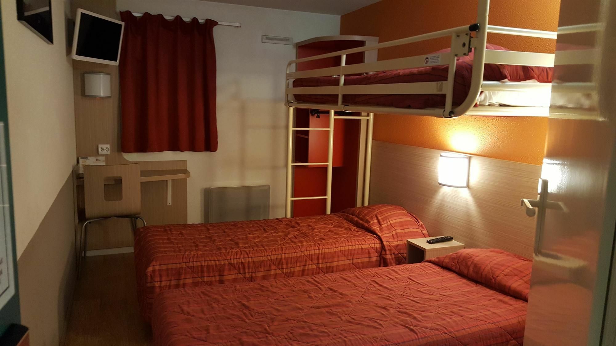 Premiere Classe Orleans Ouest - La Chapelle St Mesmin Екстер'єр фото