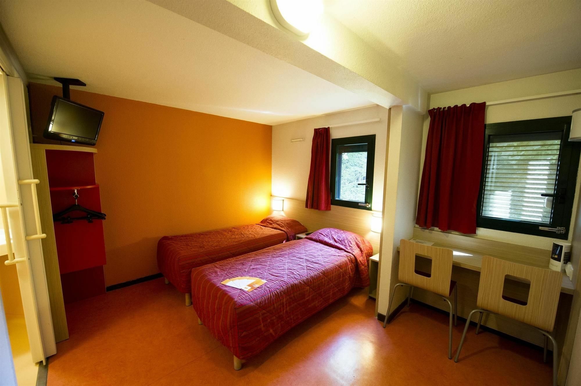 Premiere Classe Orleans Ouest - La Chapelle St Mesmin Екстер'єр фото